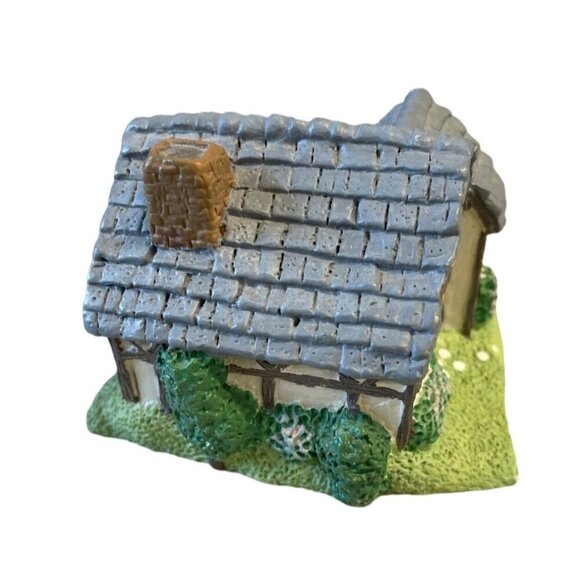 Vintage 1994 Avon Collectible Miniature Village House Figurine - Picture 3 of 6